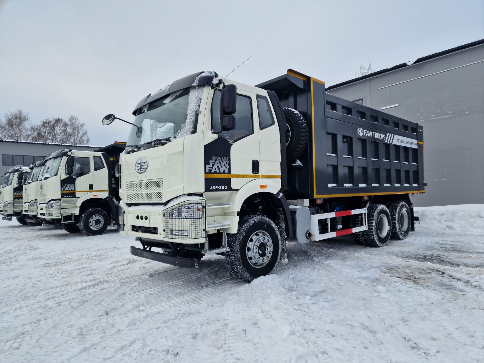 Самосвал 6х4 J6 СА3250