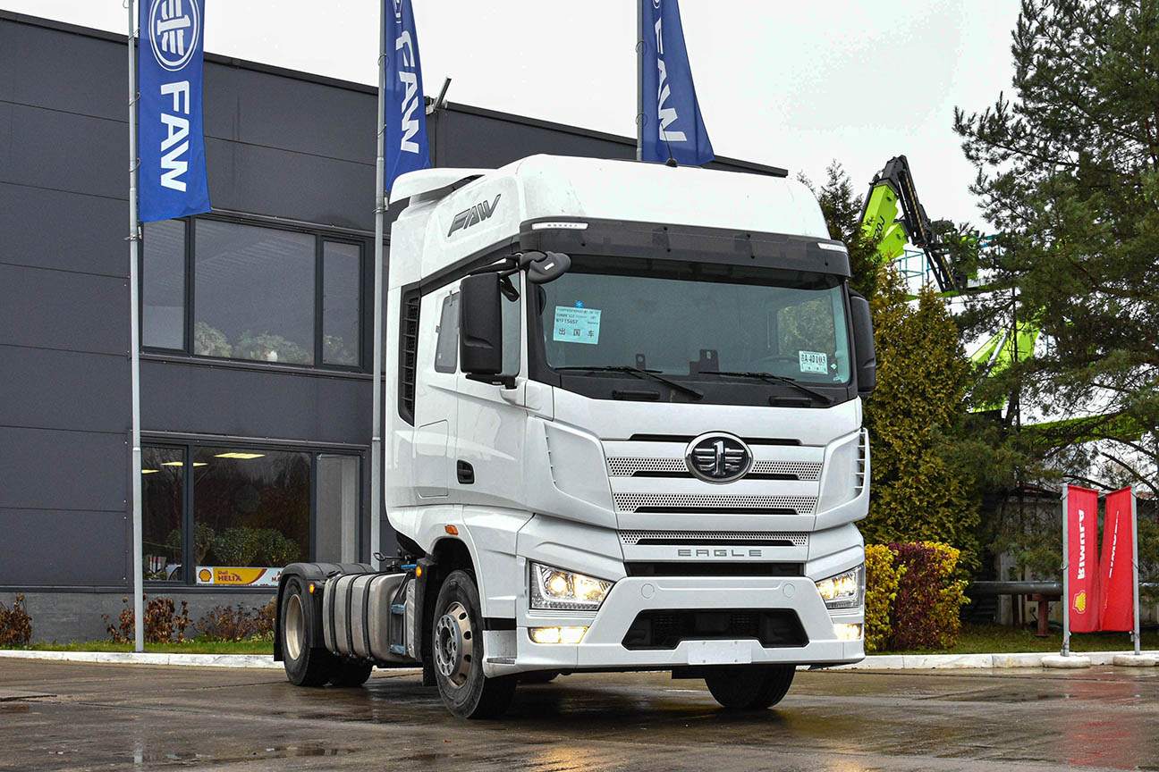 Обзор тягача FAW J7