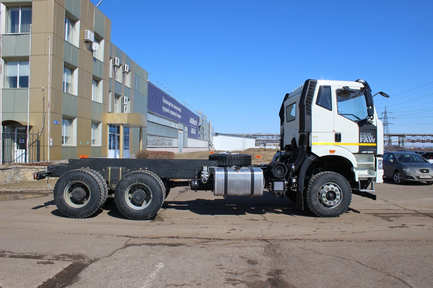 Шасси FAW 6х4 J6 СА3250