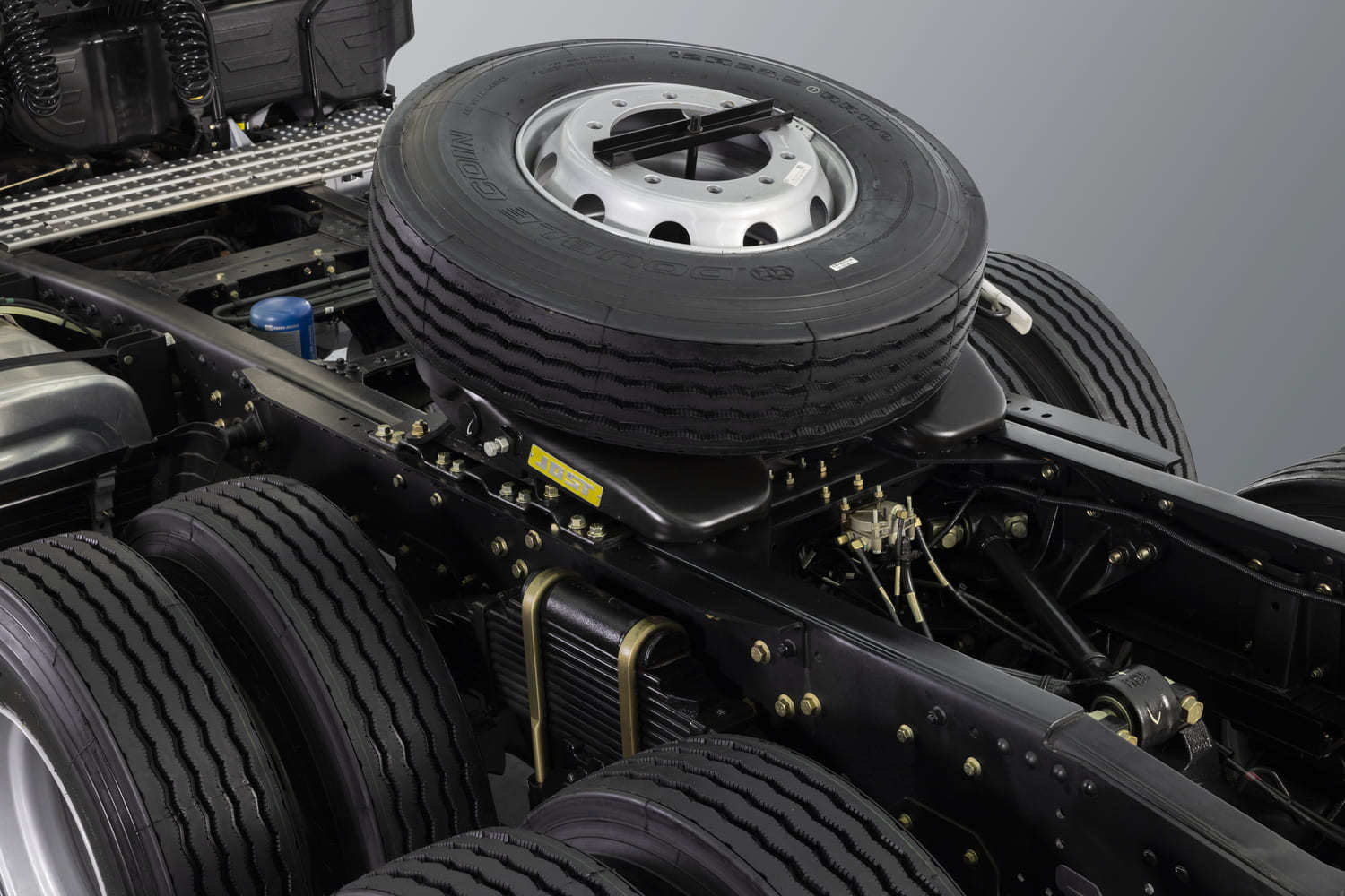 Тягач FAW J7 6х4